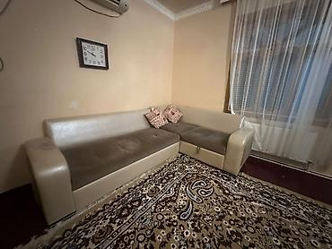 mebel kredit: Künc divanı - Forma: L-şəkilli künc divanı - Rəng: Açıq bej krem — 1