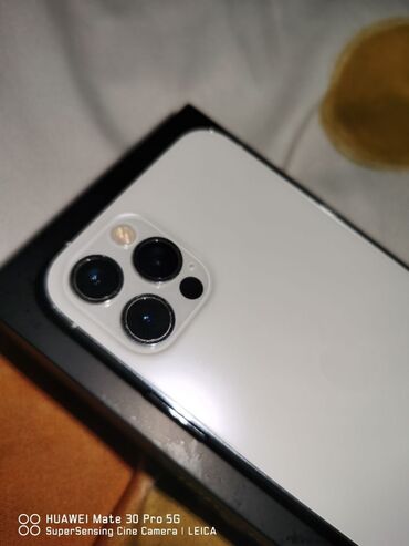 huawei p50 pro цена в бишкеке: IPhone 12 Pro, Колдонулган, 128 ГБ, Ак, Коргоочу айнек, Куту, 77 %