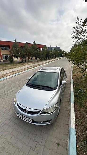 civik: Honda Civic: 2009 г., 2 л, Автомат, Бензин, Седан — 1