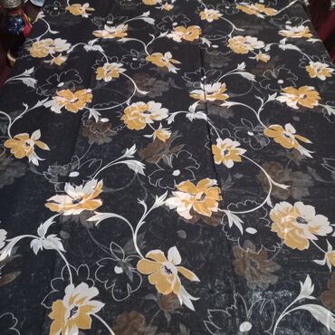 Parçalar: Qedimi temiz ipekden ve şifondan parçalar satilir.1 ci temiz ipekden — 3