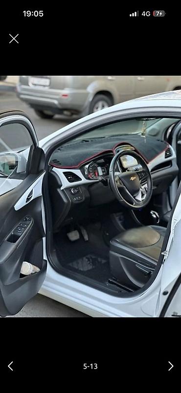 spark 7: Chevrolet Spark: 2016 г., 1 л, Автомат, Бензин, Хэтчбэк — 3