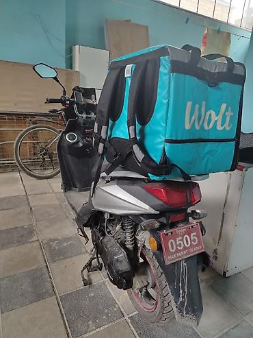 Motonəqliyyat: Şəhər içi sürüş və çatdırılma üçün praktik skuter - Güclü ön farlar — 2