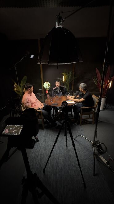 Фото- и видеосъёмка: Качественное видео для вашего бизнеса в Бишкеке! Добрый день! Мы — — 4