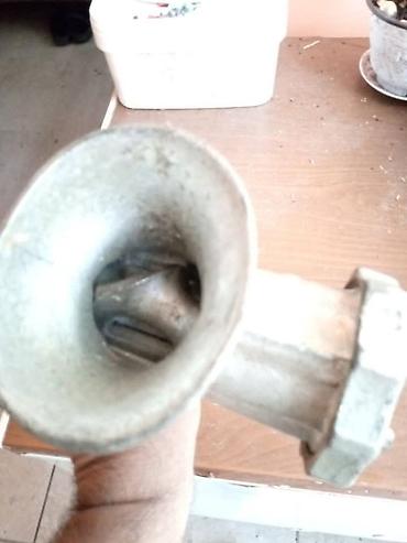 iphone c: Ručna mašina za mlevenje mesa – metalna, broj 10 - Klasična ručna — 4