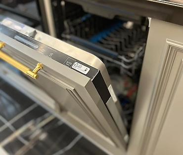 Sifarişlə mətbəx mebeli: Sifarişlə mətbəx dəsti, Özü çəkən petlələr, Mat laminat, Kredit yoxdur, Pulsuz çatdırılma, Rayonlara çatdırılma — 10