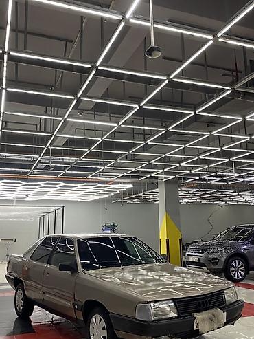 Audi: Audi 100: 1988 г., 1.8 л, Механика, Бензин, Седан — 14