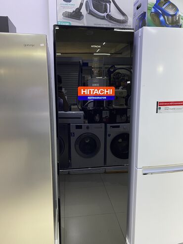 Стулья, табуреты: Холодильник Hitachi, Новый, Встраиваемый