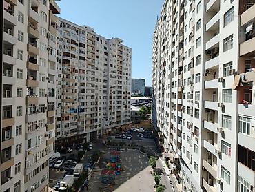 yasamal 2 otaqli evler: Unavm 3 mkr dairəsi ilə 20nyanvar metrosuun yani liftde var 2 dene — 1
