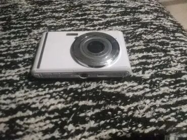 Fotoaparati: Dve nove digitalne kamere: Polaroid iE826 Digital Camera i Polaroid — 9