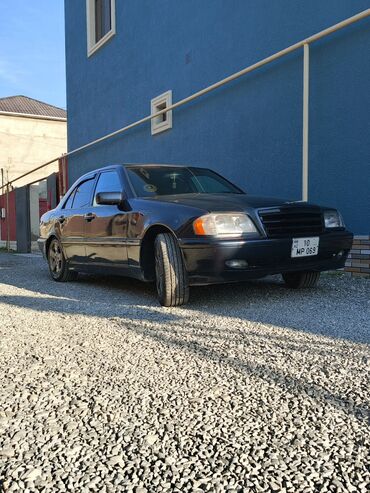 mercedes karopka: Mercedes-Benz C 280: 2.8 l | 1996 il Sedan