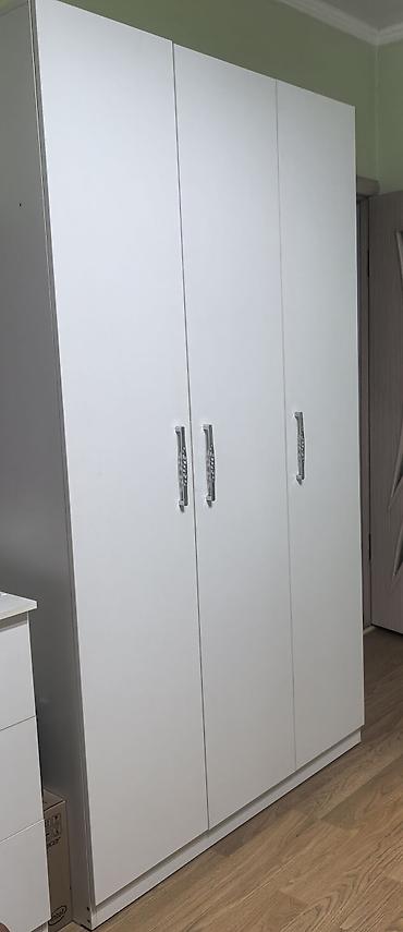 Двуспальные кровати: Продаю шикарный спальный гарнитур белого цвета который украсит любую — 7