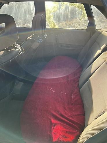 Audi: Audi 100: 1986 г., Седан — 6