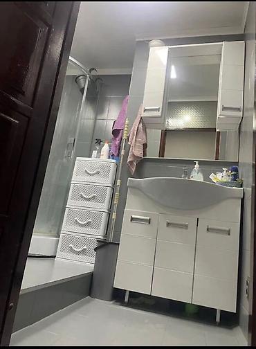 104: 3 комнаты, 58 м², 6 мкр 104 серия, 1 этаж — 4