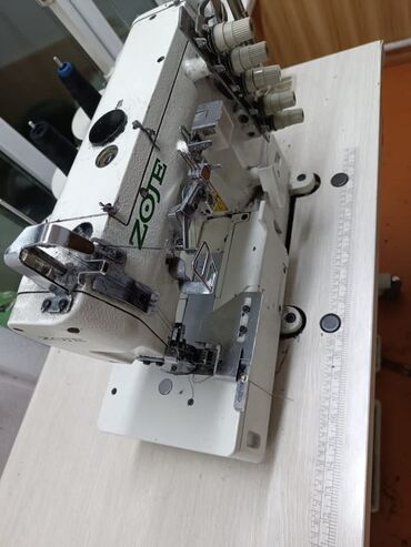 Промышленные швейные машинки: Расспашивалка в идеальном состоянии