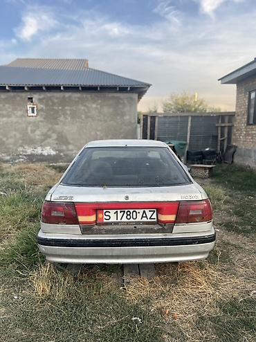 lexus 300 rx 2002: Mazda 626: 1988 г., Седан — 5