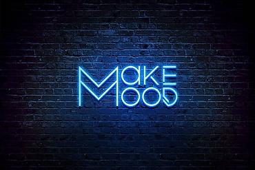 Графические дизайнеры: Графический дизайнер — 20