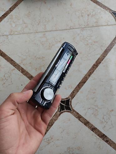 Maqnitofonlar: Pioneer avtomobil maqnitola başlığı (1-DIN) - Markası/modeli — 2
