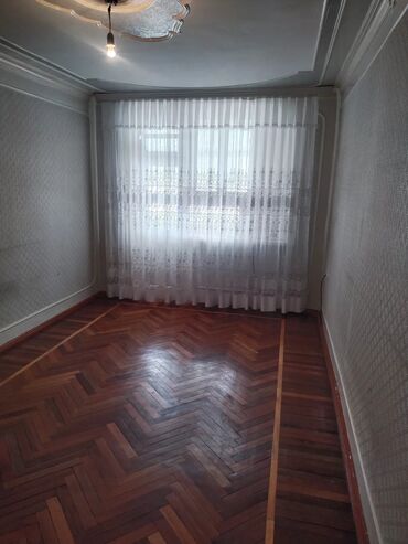 Köhnə tikili: Gəncə, 3 otaqlı, Köhnə tikili, 73 kv. m — 4