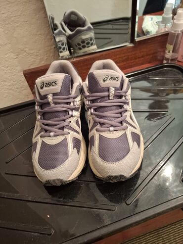 Women's Sneakers and athletic shoes: Кроссовки, 40, Asics, Новый, цвет - Серый, Самовывоз