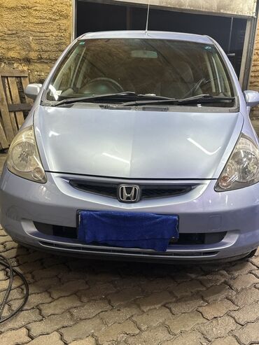 купить передний редуктор на ниву: Honda Fit: 2002 г., 1.3 л, Вариатор, Бензин, Хэтчбэк