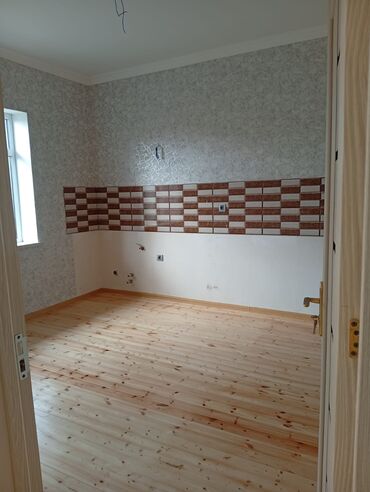 Həyət evləri və villaların satışı: Savalanın girişində 2 sot yarımda 120 kvadrat 4 otaqlı yola 300 metr — 12