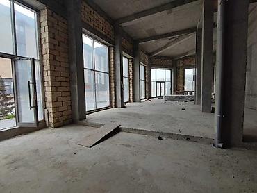 ecemide obyekt: İcarəyə verilir obyekt 172 m², Şah İsmayıl Xətai m. 6 900 AZN/ay 172 — 3