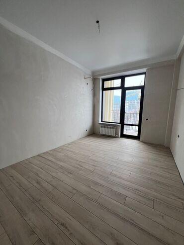 Продажа квартир: 2 комнаты, 80 м², Элитка, 3 этаж, Евроремонт