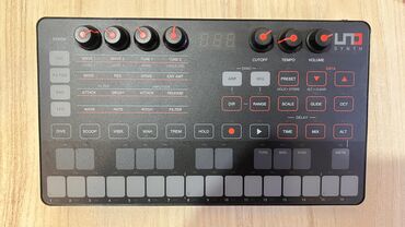 купить бу синтезатор: IK Multimedia UNO Synth – монофонический аналоговый синтезатор