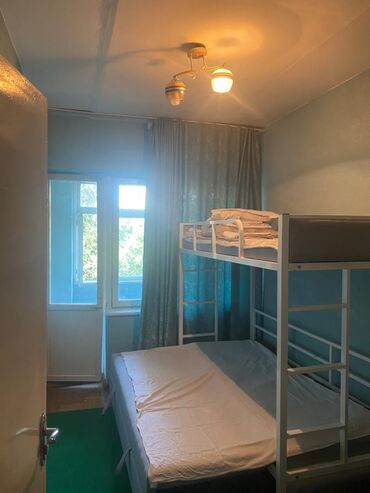 снять 3 комнатную квартиру в бишкеке в Кыргызстан | Продажа квартир: 1 комната, Душевая кабина, Постельное белье, Кондиционер