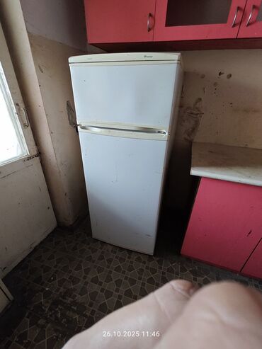 paltaryuyan 2 ci el: 100 manat.Unvan Q.Qarayev metrosu yaxınlığı