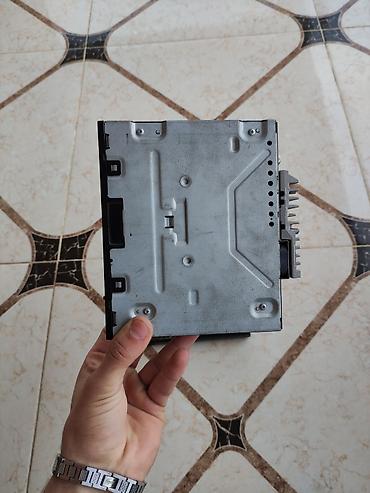 Maqnitofonlar: Pioneer DEH-1500UBA avtomobil maqnitofonu Xüsusiyyətlər: - Ön panel — 6