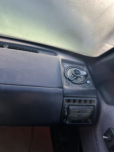 Volkswagen: Volkswagen Passat: 1988 г., 1.8 л, Механика, Бензин, Седан — 14