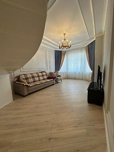 Продажа коттеджей и домов: Продается новый 2-этажный дом с отличным ремонтом 📍 Киргизия-1, ул — 8