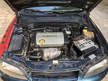 и 16: Opel Vectra: 2000 г., 1.6 л, Механика, Бензин, Лифтбек — 10