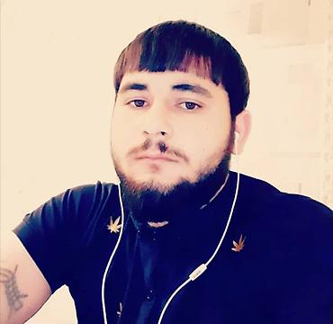 din mühafizə: Mühafizəçi, Kişi, 31 yaş, 1 ildən az təcrübə — 3