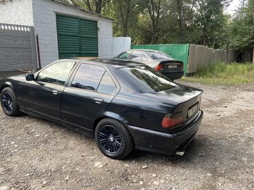нарашка хово: BMW 3 series: 1992 г., 2.5 л, Механика, Бензин, Седан