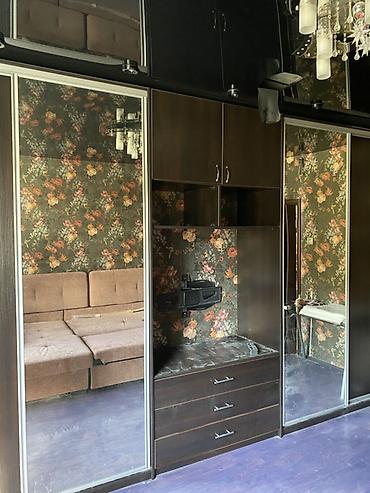 мебель в сокулуке: Шкаф-купе модульный с зеркальными дверями и встроенной тумбой/нишей — 4