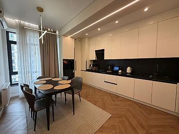 Квартиры: 4 комнаты, 126 м², Элитка, 9 этаж, Дизайнерский ремонт — 1