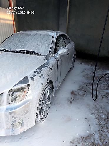 led spoyler: Lexus IS: 2.5 l | 2006 il Sedan — 4