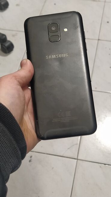 samsung galaxy a6: Samsung Galaxy A6, 64 GB, Barmaq izi, Simsiz şarj, İki sim kartlı