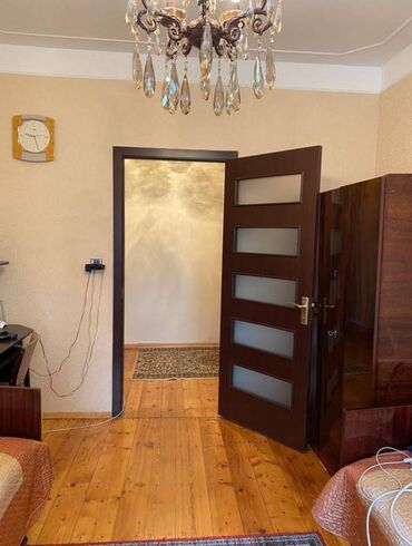 Köhnə tikili: Bakı, 4 otaqlı, Köhnə tikili, 100 kv. m — 12