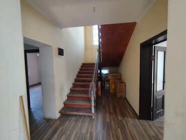 Продажа домов: Дом, 300 м², 8 комнат, Собственник, Косметический ремонт at lalafo.kg — 4 Продажа домов: Дом, 300 м², 8 комнат, Собственник, Косметический ремонт — 4