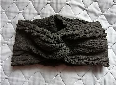 eb studio obuca: Turban, traka za kosu
Nenosena. Kupljena u Ceskoj — 1