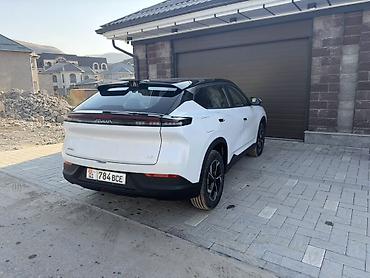 kia 8: Dongfeng : 2026 г., Автомат, Электромобиль, Кроссовер — 4