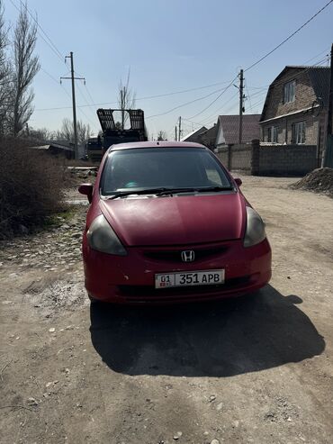 Honda: Honda Fit: 2002 г., 1.3 л, Вариатор, Бензин