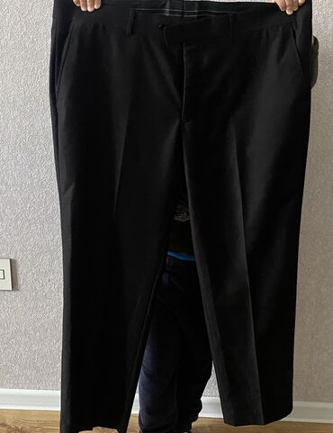 Kostyumlar: Bir defe geyinilib.XL olcudu — 9