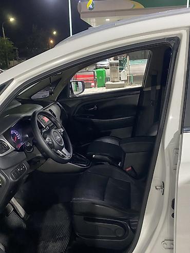 Kia: Kia Carens: 2017 г., 1.7 л, Дизель — 12