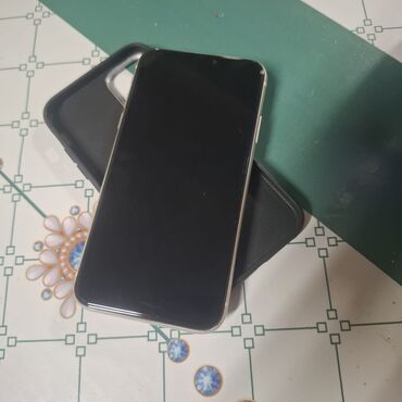iphone 7 nausnik: IPhone 11, 128 GB, Ağ, Face ID