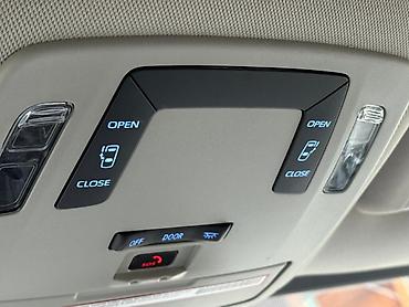 Toyota: Toyota Sienna: 2021 г., 2.5 л, Гибрид, Минивэн — 14