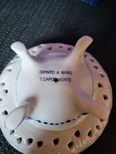 Činije: Bombonijera nova Capo di Monte,vintaz Italija. Nova bombonijera — 12